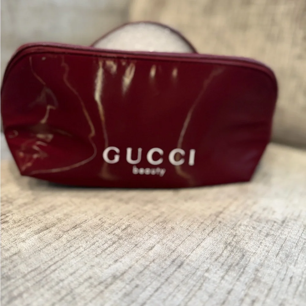 Gucci Burgundy Beauty Cosmetic Logo Bag/pouch AUTHENTIC